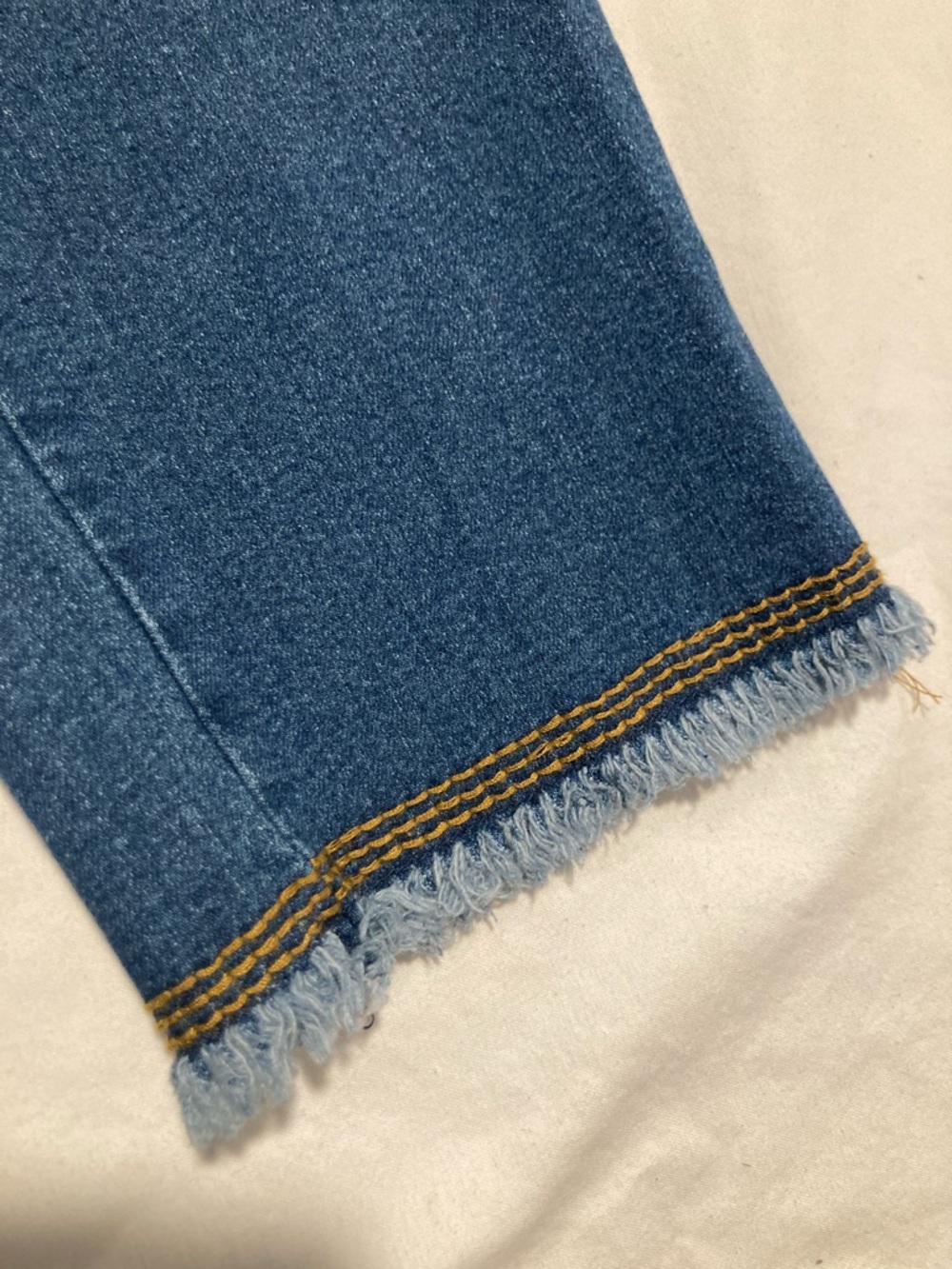 Ruby Rd. Dark Blue Cropped Stretch Denim Jeans (Item No. R23) - Picture 3 of 10